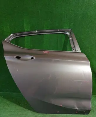 Opel Astra K Rear door