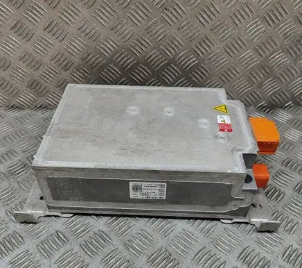 Audi e-tron Voltage converter inverter 5QE915684J