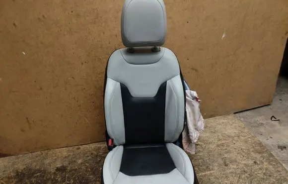 Jeep Compass Front driver seat 