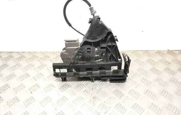 Volvo S40 Front door lock 240015003 2099M 30799335