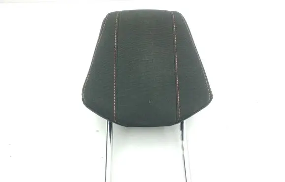 Peugeot 308 Front seat headrest 