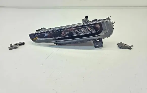 Land Rover Evoque I Front fog light