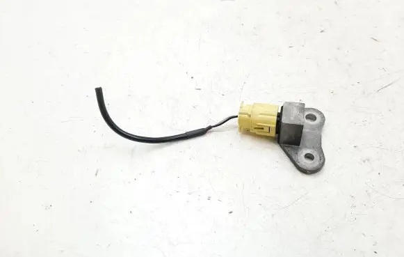 Nissan Qashqai+2 Airbag deployment crash/impact sensor
