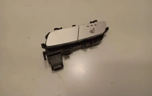 Mercedes-Benz GLC C253 Seat heating switch A2139057502 13909366 W132000