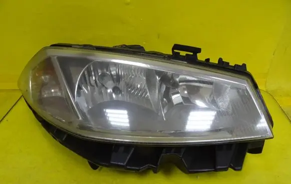 Renault Megane II Headlight/headlamp 89307000 8200073221F