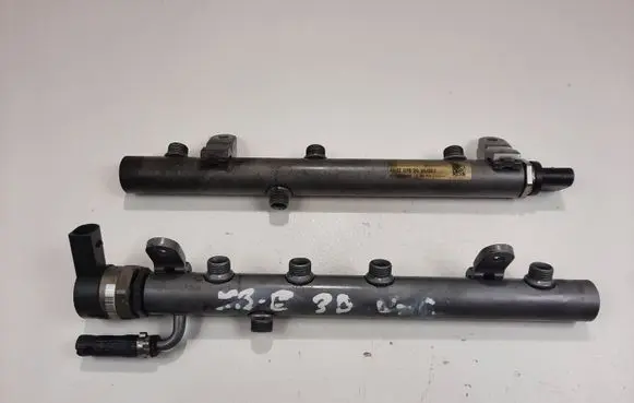 Mercedes-Benz E W211 Fuel main line pipe