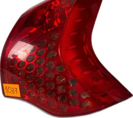 Peugeot 3008 I Rear/tail lights 9683460780