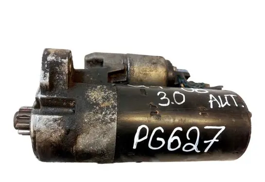 Audi Q7 4L Starter motor 0001125609 059911024E