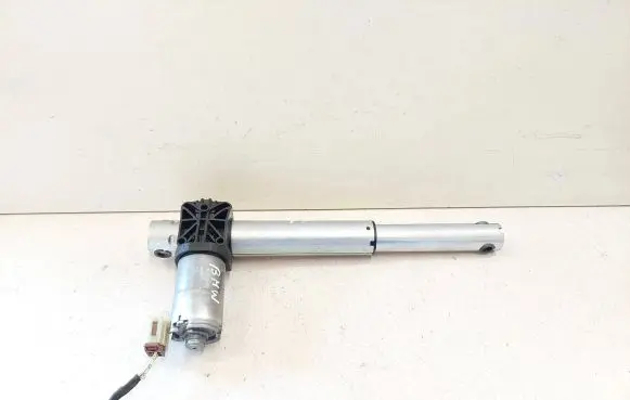 BMW 5 F10 F11 Seat adjustment motor 9168755 4498734 0390204068
