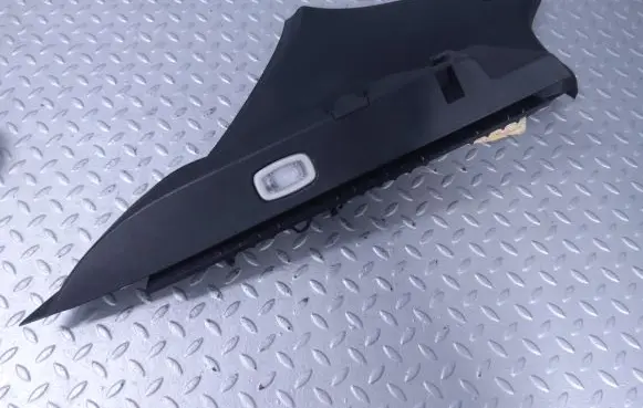Mercedes-Benz A W177 (D)pillar trim (top) A1776900400 1776900400