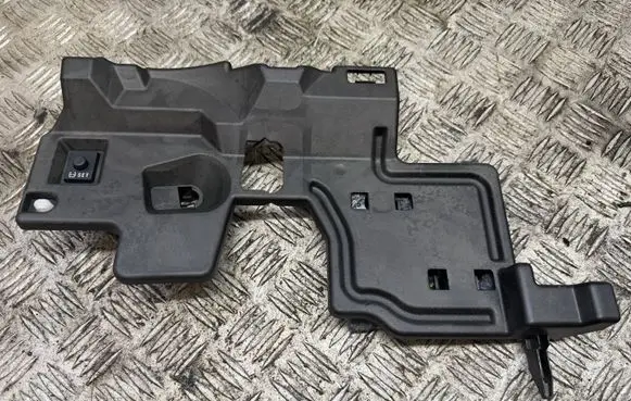 Toyota Yaris Dashboard lower bottom trim panel 556060D050