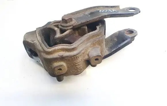 Land Rover Range Rover Evoque L538 Engine mount bracket TR8070M18