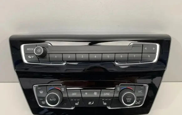 BMW X2 F39 Climate control/heater control trim 9461405