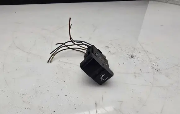 Mercedes-Benz Sprinter W906 Tailgate/trunk/boot open switch 32089001 0095454107 52004
