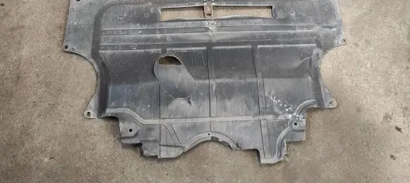 Renault Espace III Engine splash shield/under tray