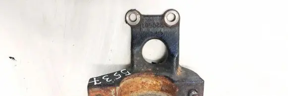 Ford Mondeo Mk III Engine mounting bracket XS7W3K 305AC