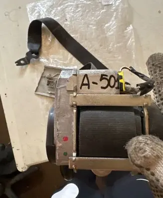 Seat Toledo IV (NH) Front seatbelt 621493000