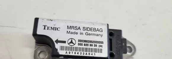 Mercedes-Benz E W210 Airbag deployment crash/impact sensor 0008209926 A9T8K22A041 000398855200055