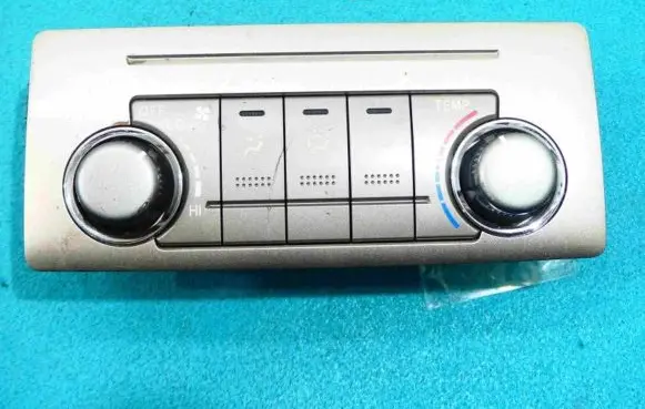 Toyota Highlander XU40 Climate control/heater control trim 55900-0E290 IMPRK946147
