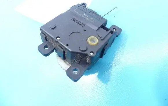Toyota Yaris A/C air flow flap actuator/motor 063800-1030 IMPRK1113512