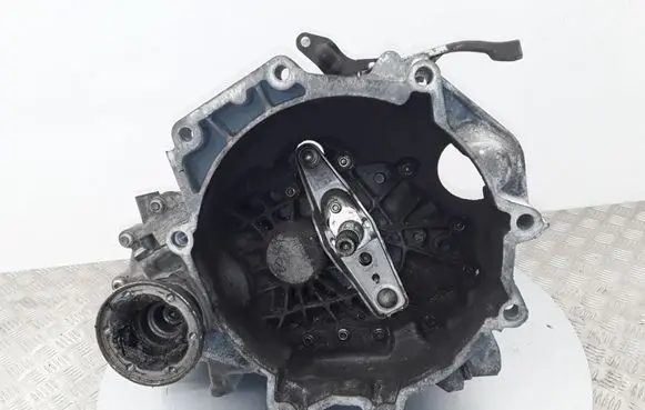 Volkswagen Fox Manual 5 speed gearbox 02T301103L