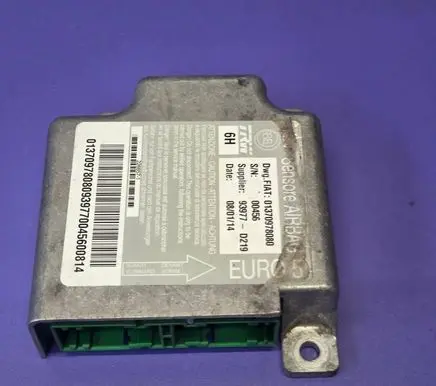 Iveco Daily 45 - 49.10 Airbag control unit/module 01390298080