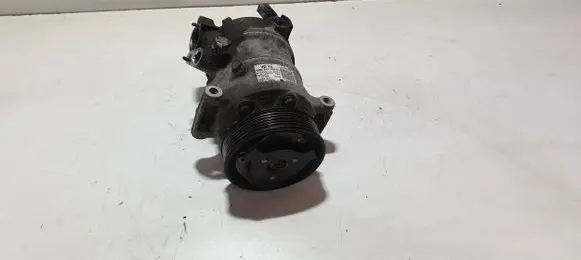 Skoda Fabia Mk3 (NJ) Air conditioning (A/C) compressor (pump) 5Q0820803G 089040065B4