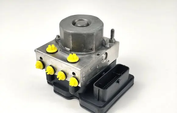 Suzuki Swift II ABS Pump 5611068LA0 0265242044 0265956013