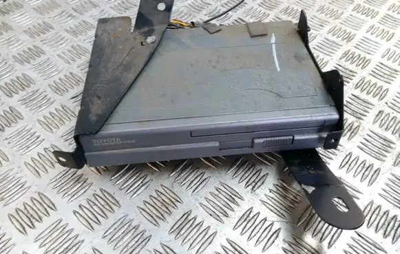 Toyota Avensis T250 CD/DVD changer 0866200880