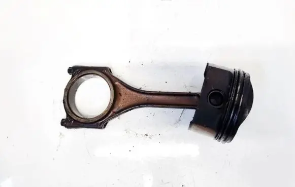 Piston with connecting rod