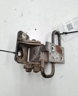 Audi A6 Allroad C6 Rear door lower hinge 8E0833411E
