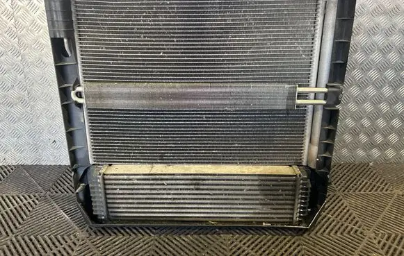 BMW X6 E71 Radiator set 7586775