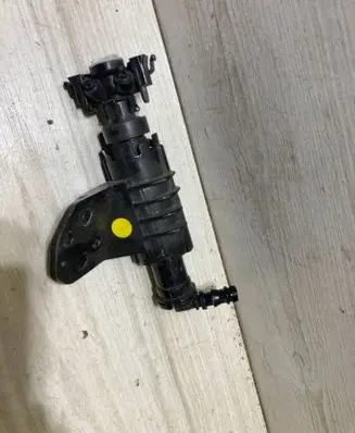Hyundai Tucson TL Headlight washer spray nozzle D798602600
