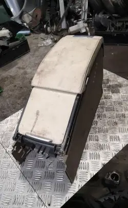 Volvo V70 Armrest 39997577