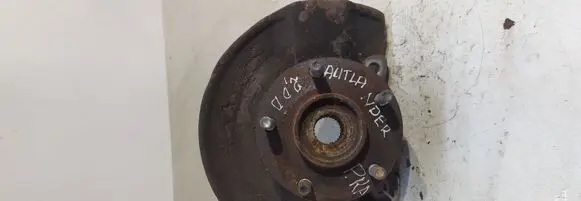 Mitsubishi Outlander Front wheel hub