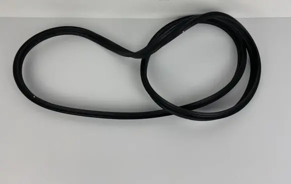 Lexus ES VII XZ10 Trunk rubber seal (body) 6446133130