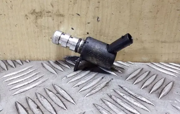 Volkswagen Touareg II Oil pressure sensor 059115243B