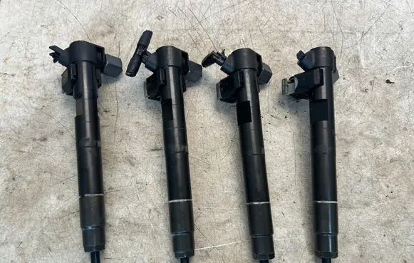 Mercedes-Benz C W204 Fuel injectors set 28342997 A6510704987 228354010