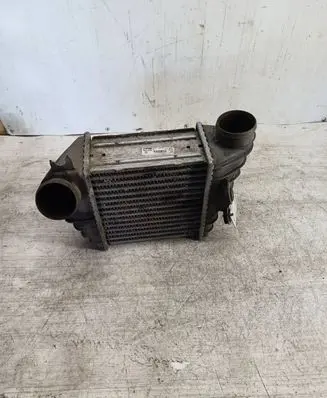 Volkswagen Golf IV Intercooler radiator 1J0145805 862319R IA1068