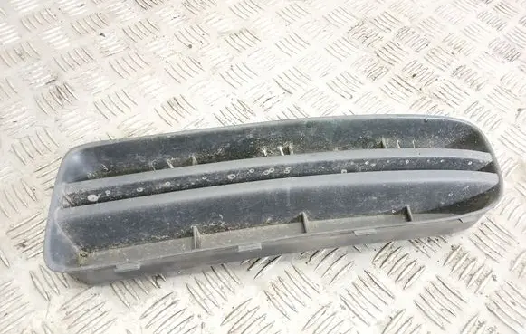 Skoda Octavia Mk1 (1U) Front bumper lower grill 1U0807367C