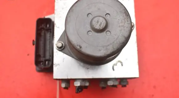 Ford Mondeo MK IV ABS Pump 9G91-2C405-AA