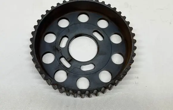 Volkswagen Golf VI Camshaft pulley/ VANOS 03L109111