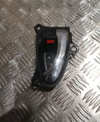 Toyota RAV 4 (XA30) Front door interior handle