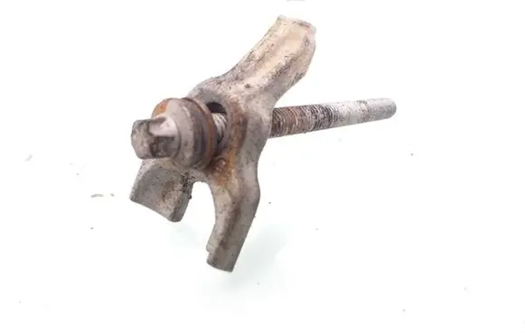 BMW X1 E84 Fuel Injector clamp holder