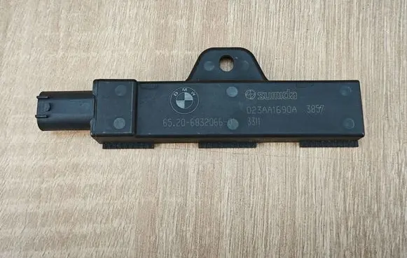 BMW 4 G22 G23 G24 G26 Other devices 6832066