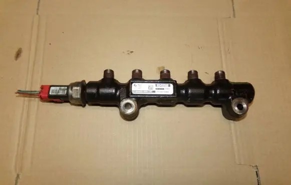 Citroen C3 Fuel main line pipe 9654592680