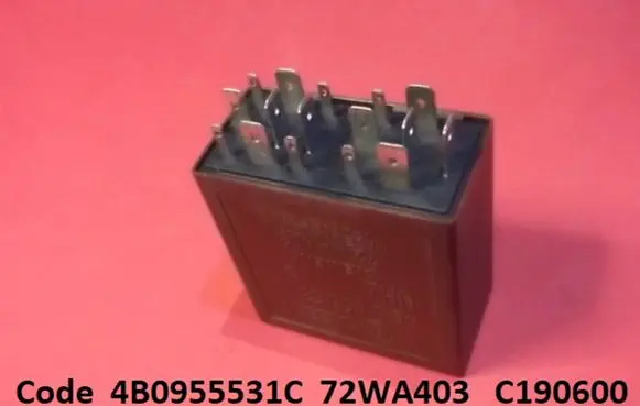 Volkswagen PASSAT B5 Window wiper relay 4B0955531C 72WA403