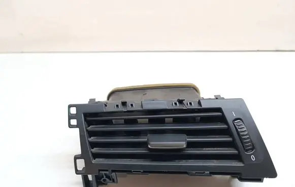 BMW 5 E60 E61 Dashboard side air vent grill/cover trim 6910731 64226910731
