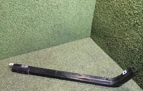 Mercedes-Benz Citan II W420 Sliding door middle rail 04787