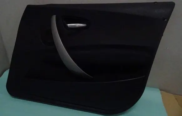 BMW 1 E81 E87 Front door card panel trim 